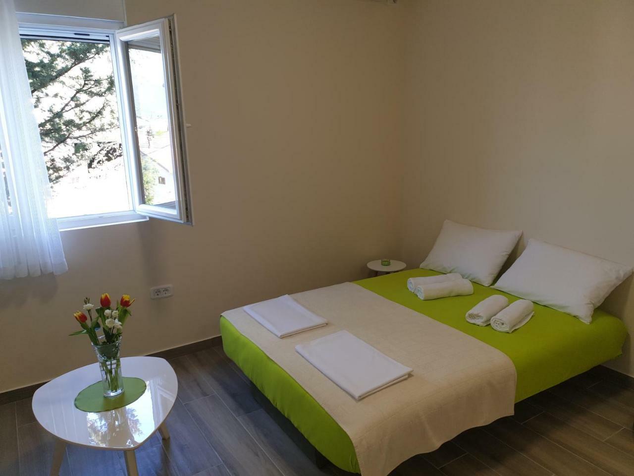 Apartments Jadran 티바트 외부 사진